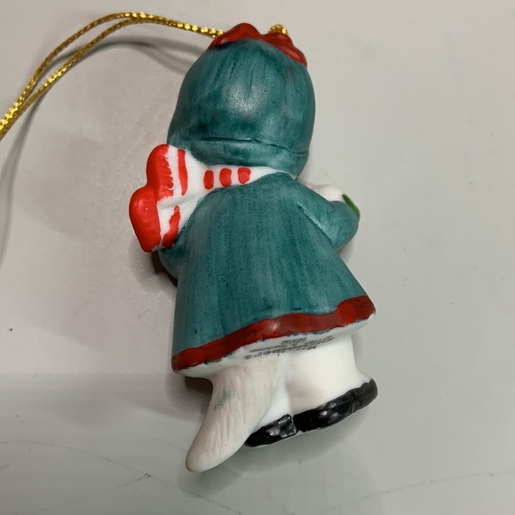 Kitty Cucumber Schmid The Snowball Fight Ornament Collection. 1989 Vintage boxed - Picture 9 of 16